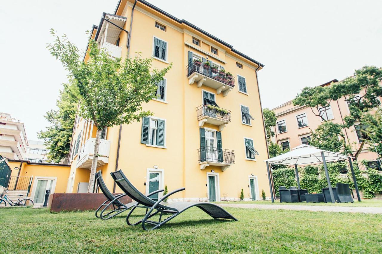 Alpencity Suites Trento Eksteriør bilde
